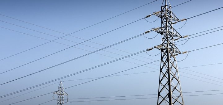 Postes alta tensão